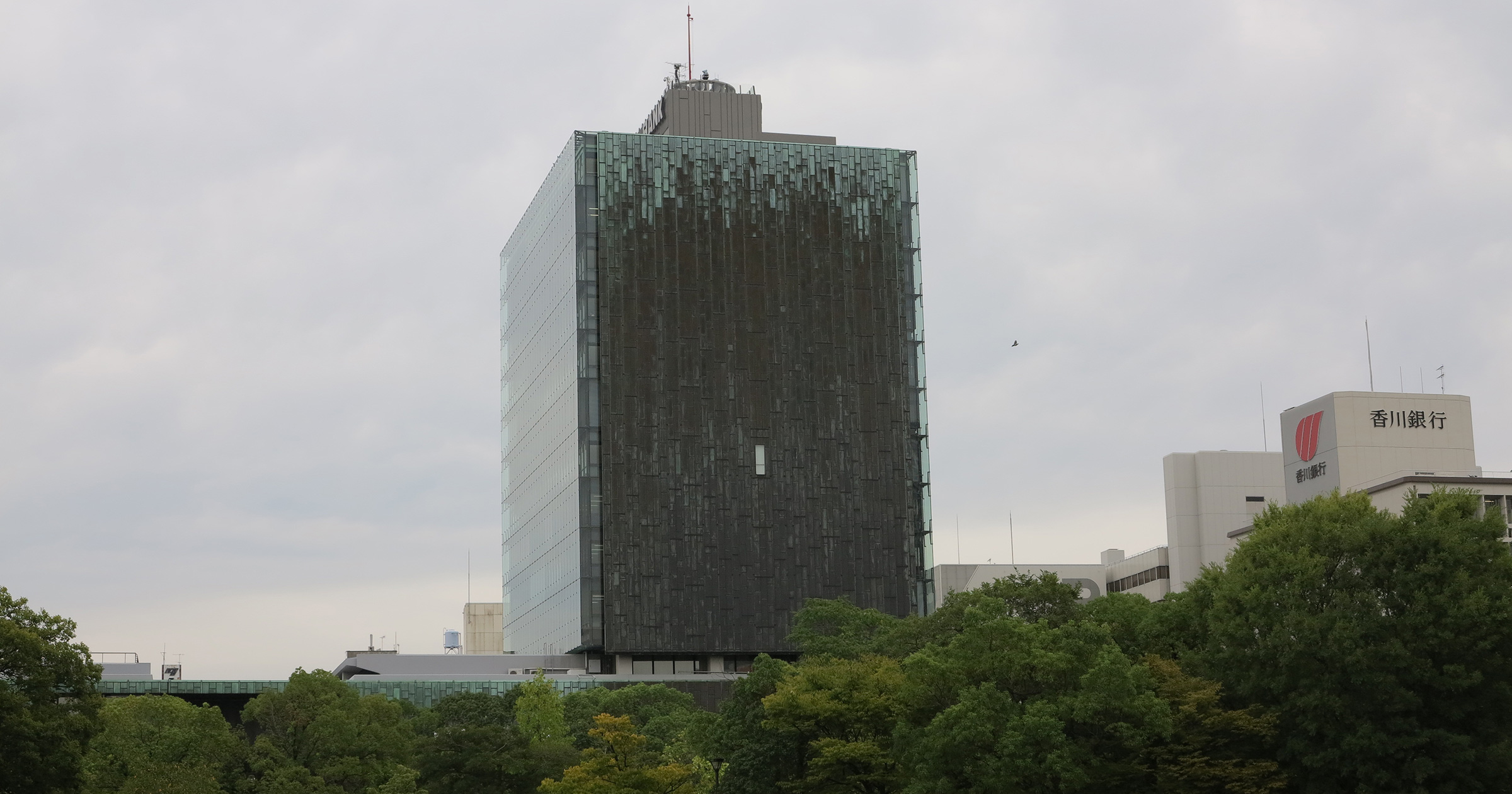 百十四銀行本店 | 日本建築めぐり | 建築パース.com